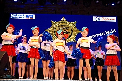 Karnevalss Volksbanh  RR 2026-01-22 20  Zusammen mit den Kölnern Größen - Im Kultur- und Bürgerzentrum Duisburg-Süd „Steinhof“ Huckingen bot die Volksbank Rhein-Ruhr zum 10. Mal dem Publikum ein hochkarätiges Programm. Die Kinderprinzencrew und musikalische Höhepunkte, erstklassige Comedians begeisterten die Zuschauer. Die Mischung aus Humor, Musik und Lebensfreude machte den Abend zu einem besonderen Erlebnis. : DVPJ, Toni I, Jules I., Prinz Karneval, Prinz, Prinzessin Aileen I., Hofmarschälle, Page, Pagen, Paginnen, HDK, Duisburg, Karneval, Helau, Tollität, Event, Session 2025, Session 2025, HDK Duisburg, Hauptausschuss, Hauptausschuss Karneval Duisburg, Duisburg ist echt