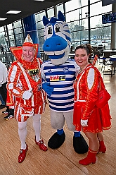 02 MSV Empfang 2026- 01-25 31  Stadtgarde und MSV -  Zu besten Mittagszeit waren wir der Programmpunkt auf der Herrensitzung der Stadtgarde Duisburg Rot-Weiss in der Aula des Gertrud-Bäumer-Berufskollegs. Dann ging es ins „Wohnzimmer“ aller MSV Fan´s. In der Business Lounge in der „schauinsland reisen arena“ fand der jährliche Sponsoren Neujahrs Empfang statt. : DVPJ, Toni I, Jules I., Prinz Karneval, Prinz, Prinzessin Aileen I., Hofmarschälle, Page, Pagen, Paginnen, HDK, Duisburg, Karneval, Helau, Tollität, Event, Session 2025, Session 2025, HDK Duisburg, Hauptausschuss, Hauptausschuss Karneval Duisburg, Duisburg ist echt